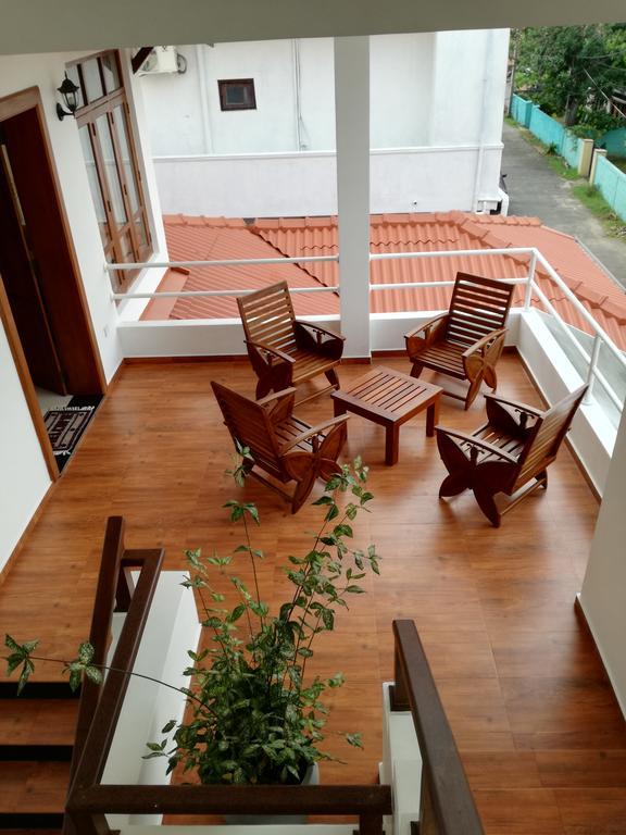 Hotel Bianco Terrace Negombo Exterior foto
